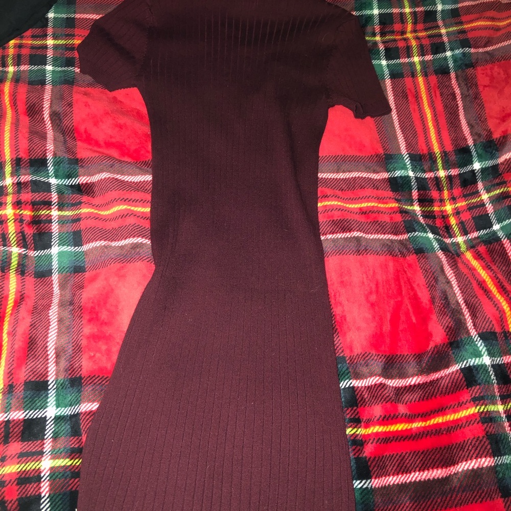 Dress - Picture 3 of 4